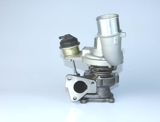 Turbo pour RENAULT Clio dTi - Ref. OEM 7700107795, 7700108948, 7700111747, 7700115414, 7701471634, 7701473551, 7711134065, 8601640, 7700108030 - Turbo kkk BorgWarner